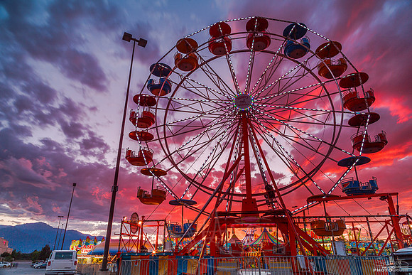 Carnisunset1FerrisWheelStill